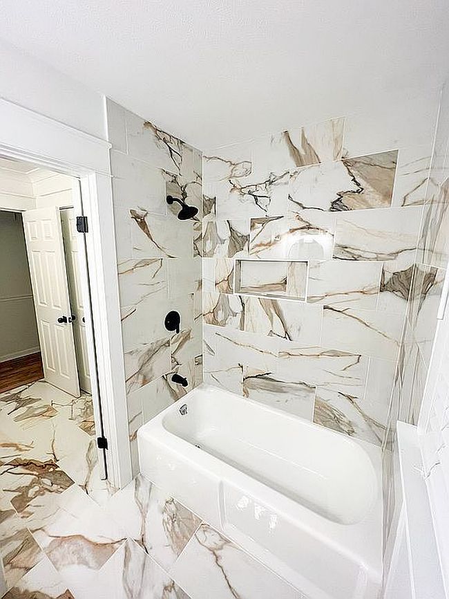 Preview of property located at 125 S Hawk Dr