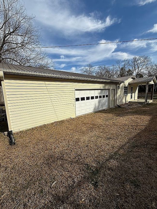 Image of 569 Springdale Rd