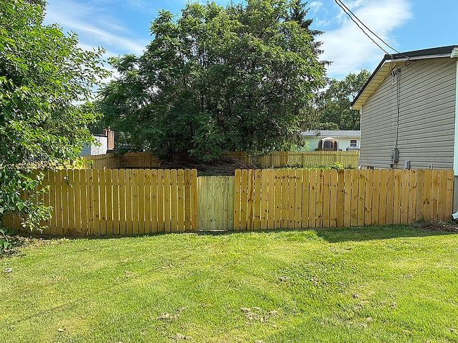 Photo of 585 Hanshew Ln, Martinsburg, WV