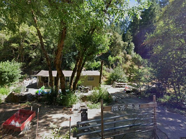Photo of 5021 Canyon Rd, Willits, CA