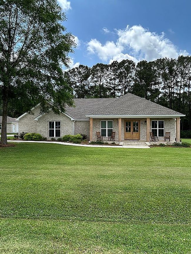 Image of 39 Derby Place Dr
