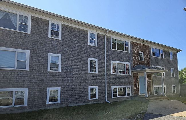 Photo of 9 Edwards Ave #B1