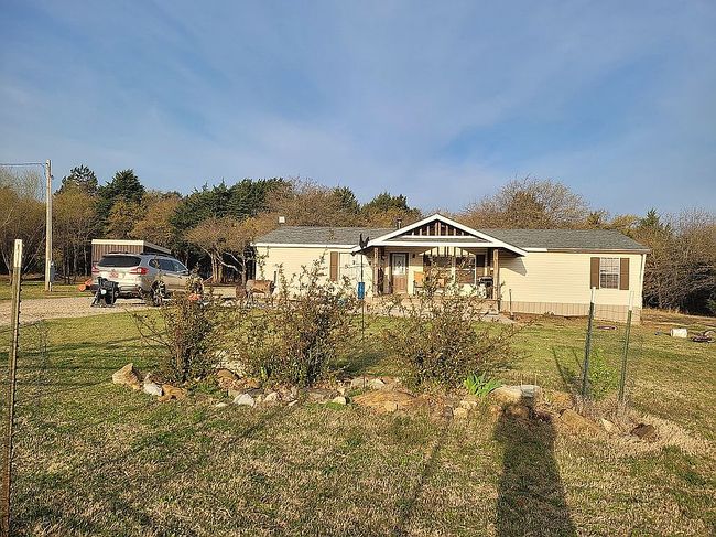 Image of 38206 Lonesome Dove Rd