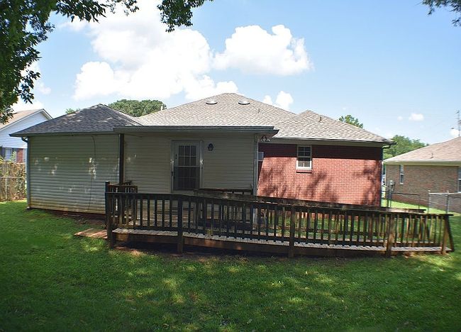 Image of 414 Skyview Dr