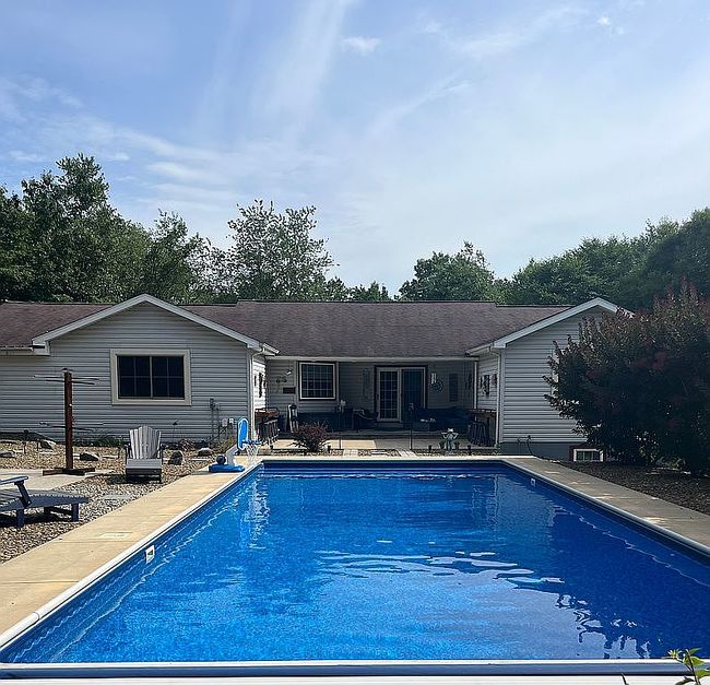 Photo of 131 Marvin St, Punxsutawney, PA