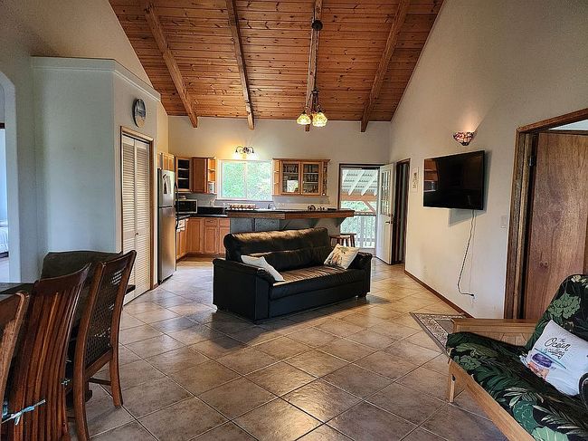 Photo of 16-1142 40th Ave, Keaau, HI