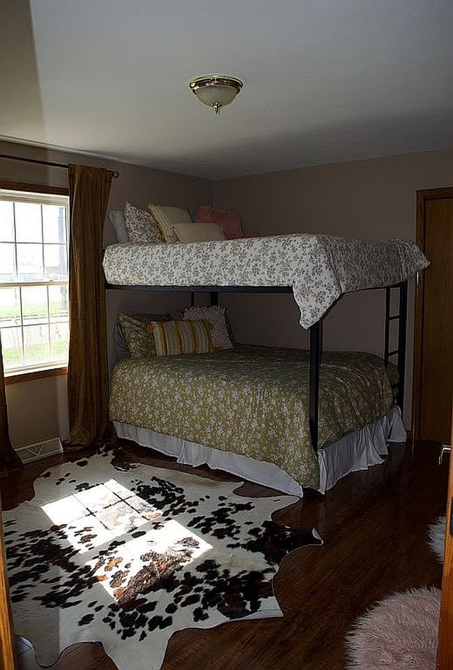 Photo of 525 E 5th Ave, Miller, SD