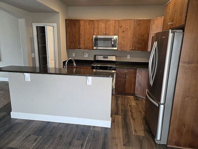 Additional photo 2 of property located at 4019 Bobolink Ln