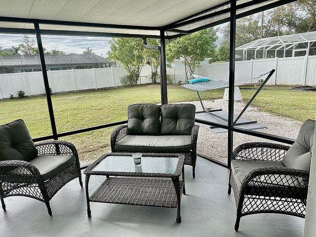 Image of 2430 Dover Ave