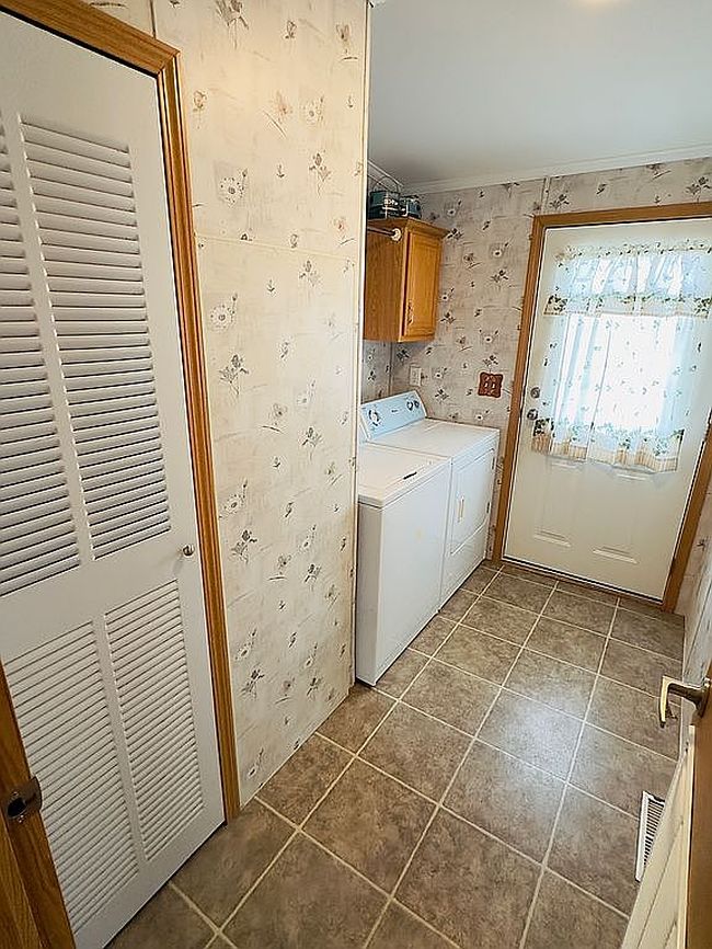 Image of 9864 Tobermory Ave