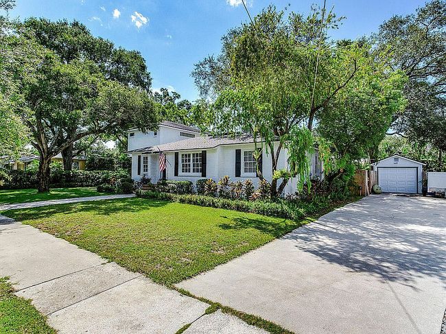 Additional photo 2 of property located at 3714 W Palmira Ave