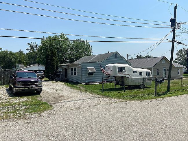 Photo of 3928 14th St, Moline, IL