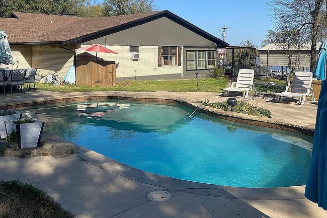 Photo of 10856 Legg Dr, Kemp, TX