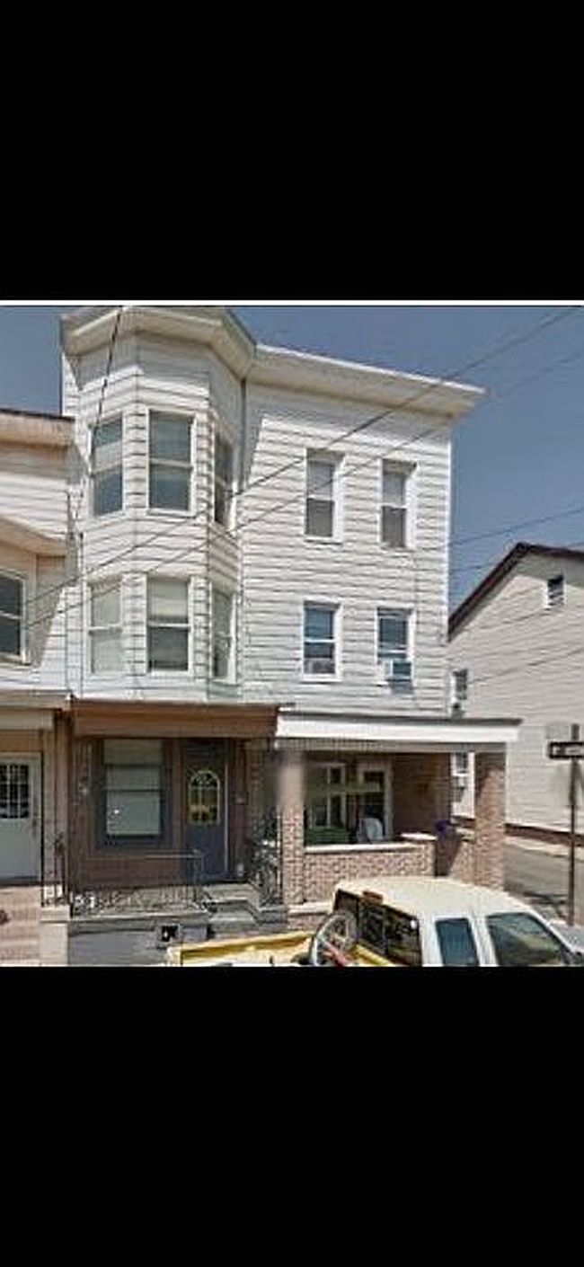 Photo of 401 W Pine St, Mahanoy City, PA