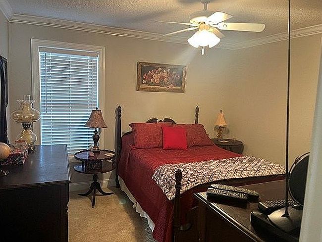 Image of 2915 Legacy Dr Sw