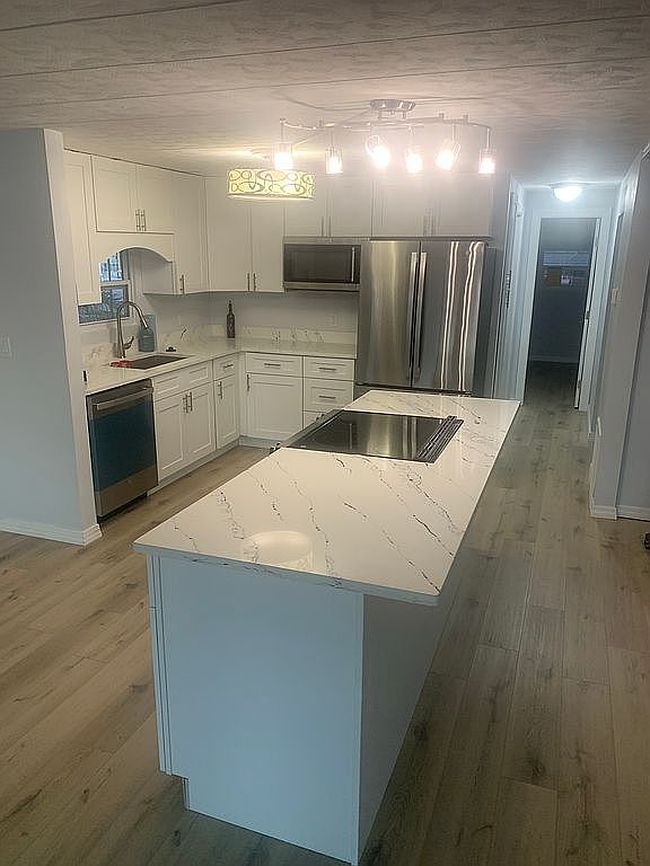 Photo of 4601 Harbor Lights Dr, Saint Petersburg, FL