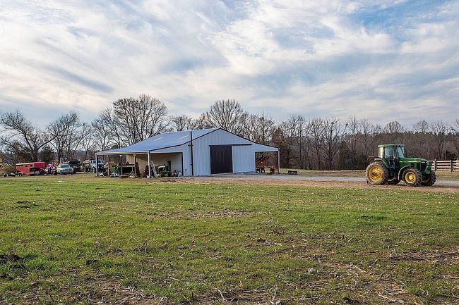 Image of 4930 Temple Hill Rd