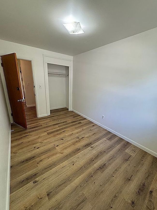 Image of 1011 Iowa St