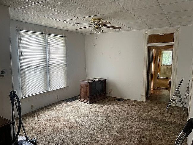 Photo of 606 S Main St, Clinton, MO