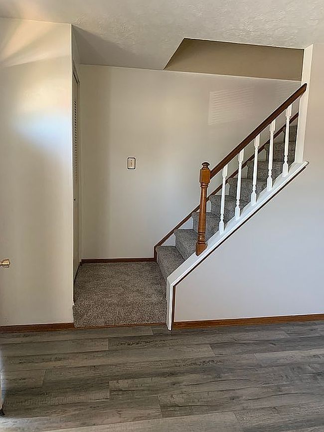 Photo of 50-52 S Main St, Youngstown, OH