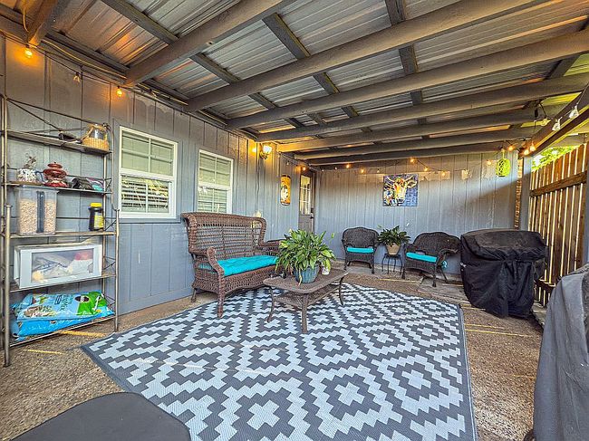 Image of 10102 Hanover Dr
