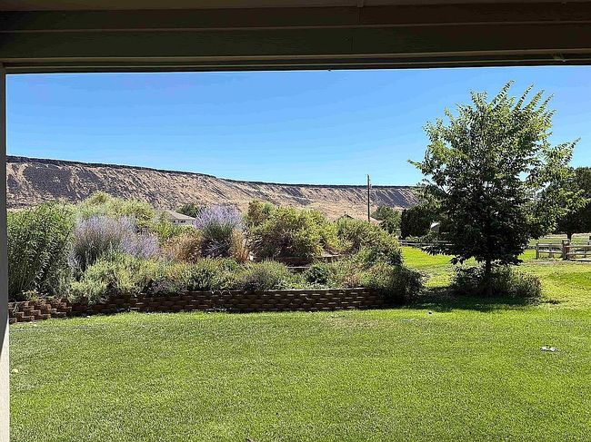 Photo of 8925 Poplar Dr, Melba, ID