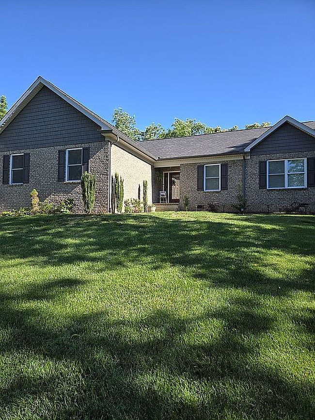 Photo of 3120 Knob Creek Rd, Columbia, TN