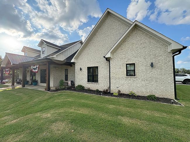 Photo of 1609 E Hollow Oak Rd, Stigler, OK