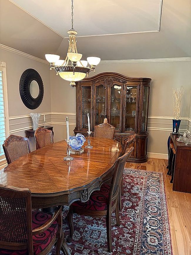 Image of 33 Shady Valley Dr