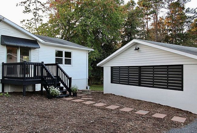Photo of 5604 Bunch Rd, Oak Ridge, NC