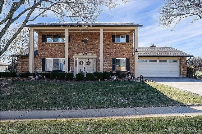 Photo of 7400 Roselake Dr, Dayton, OH
