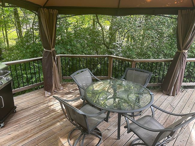Image of 2584 Greenbrier Ct