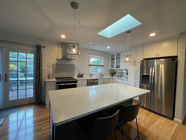 Photo of 8518 Riverside Rd, Alexandria, VA