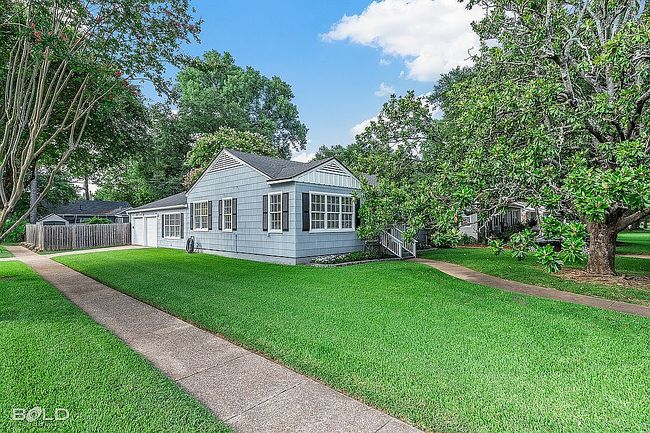 Photo of 252 Pennsylvania Ave