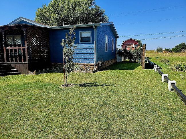 Additional photo 1 of property located at 204 N Spruce St