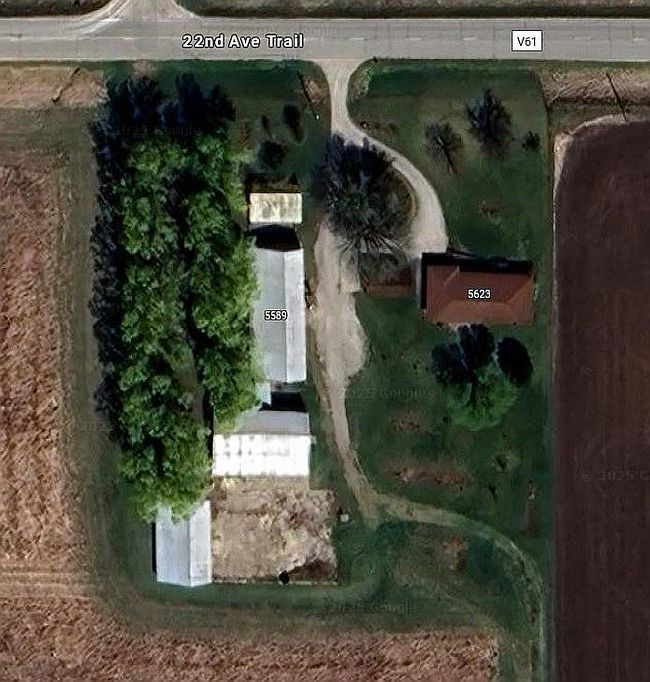 Photo of 5589 22nd Avenue Trl, Vinton, IA
