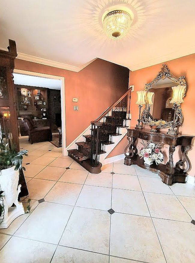 Photo of 430 Russell St, Florence, AL