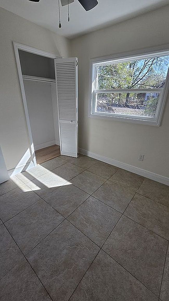 Image of 5808 S 82nd St
