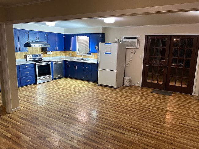 Additional photo 1 of property located at 3187 Main St