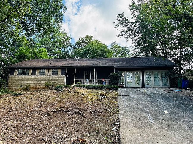 Photo of 4051 Seven Hills Ct, Stone Mountain, GA