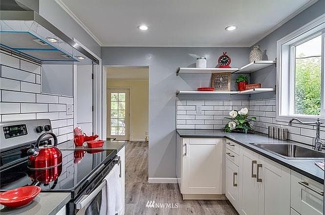 Photo of 1804 S 107th St, Seattle, WA
