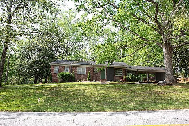 Photo of 810 S Welcome Rd, Greenville, SC