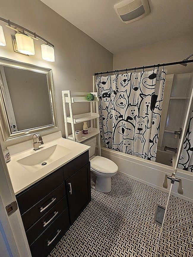 Photo of 1343 Dorbett St, Jasper, IN