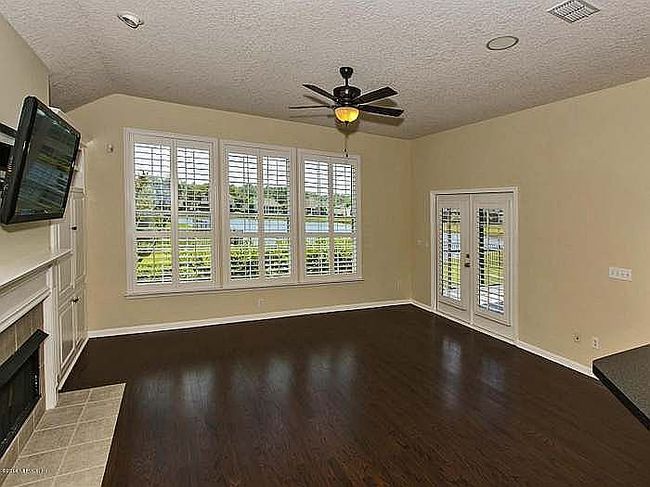 Photo of 11268 Turnbridge Dr, Jacksonville, FL