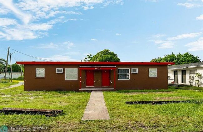 Additional photo 2 of property located at 1401 G Ter