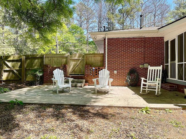 Image of 914 Jones Mill Rd