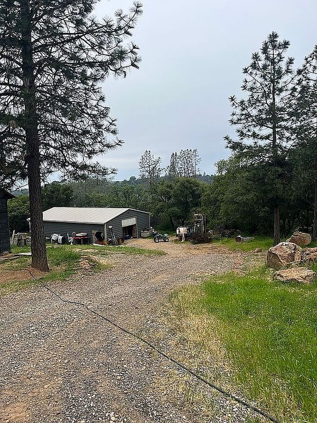 Image of 193 Louise Ln