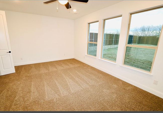 Image of 2609 Silver Leaf Dr