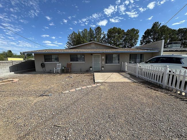 Photo of 514 W 15th St, Safford, AZ