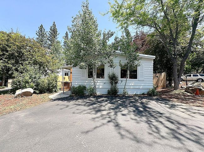 Additional photo 1 of property located at 201 Manor Dr #23